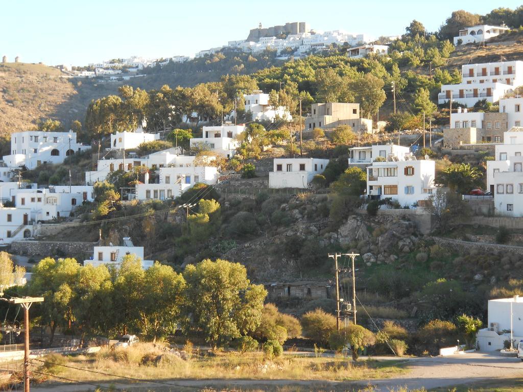 סקאלה Yvonni Studios חדר תמונה